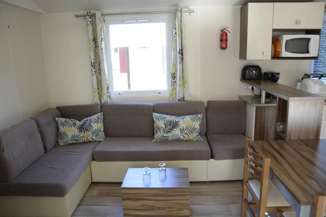 Mobilhome 6/8 Personnes 3Ch La Reserve **** Gastes Ngoại thất bức ảnh